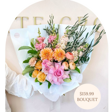 Load image into Gallery viewer, Summer Bouquet