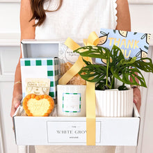 Load image into Gallery viewer, Thank You Gift Hamper