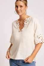Load image into Gallery viewer, Maris Top White