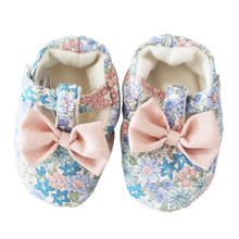 Load image into Gallery viewer, Isn't She Lovely Gift Basket
