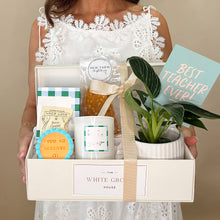 Load image into Gallery viewer, Thank You Teacher Gift Hamper